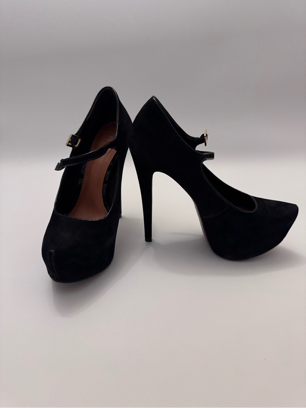 Idoré Black Platform Mary Jane Heels Like New